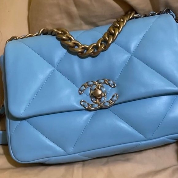 RARE! BRAND NEW NEON BLUE CHANEL 19 BAG GORGEOUS!! - Picture 16 of 16